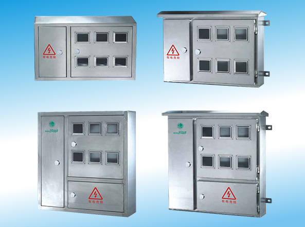 不锈钢单相电表箱是一种安装单相电能表的配电箱，门上开有抄表窗口，主要用于民用建筑．商业配电系统中。